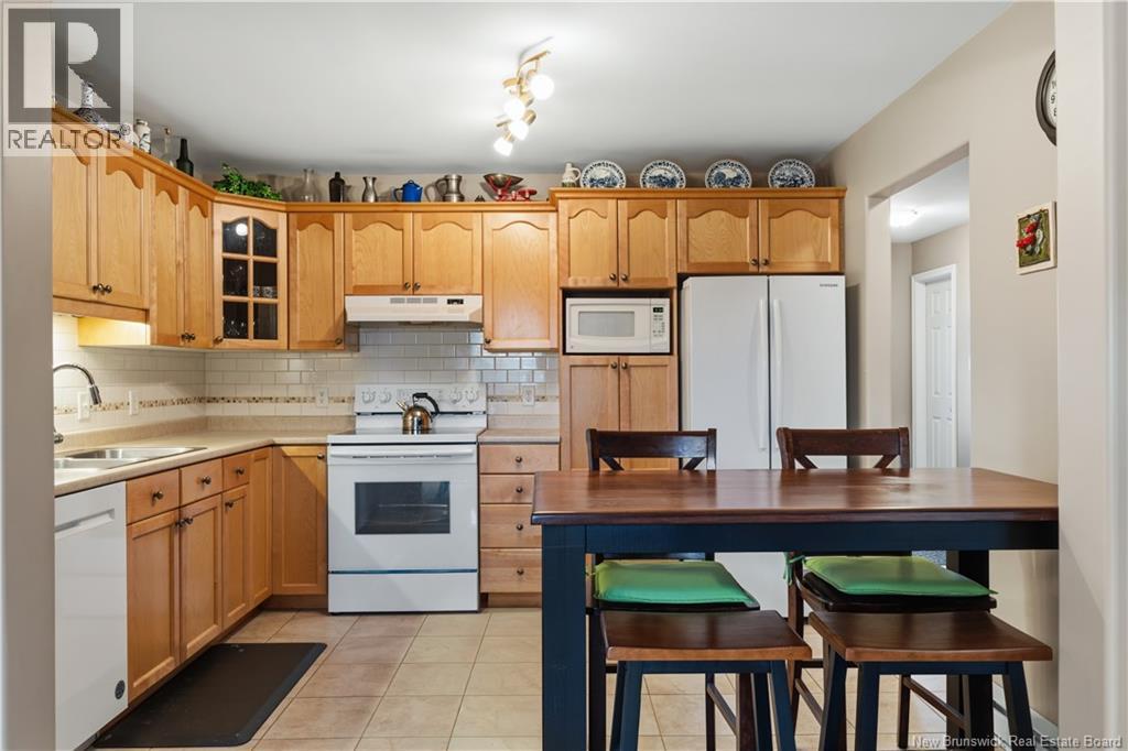 98 Firmin Crescent - 12