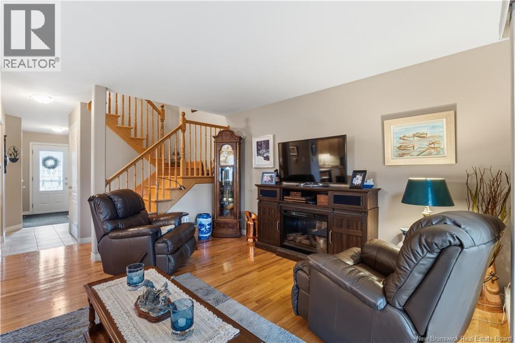 98 Firmin Crescent - 16