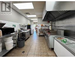 1579 Oxford Street E, London East, ON N5V1W5 Photo 8