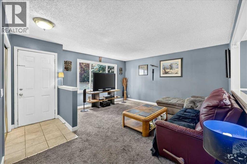 136 Templeview Place NE - 6