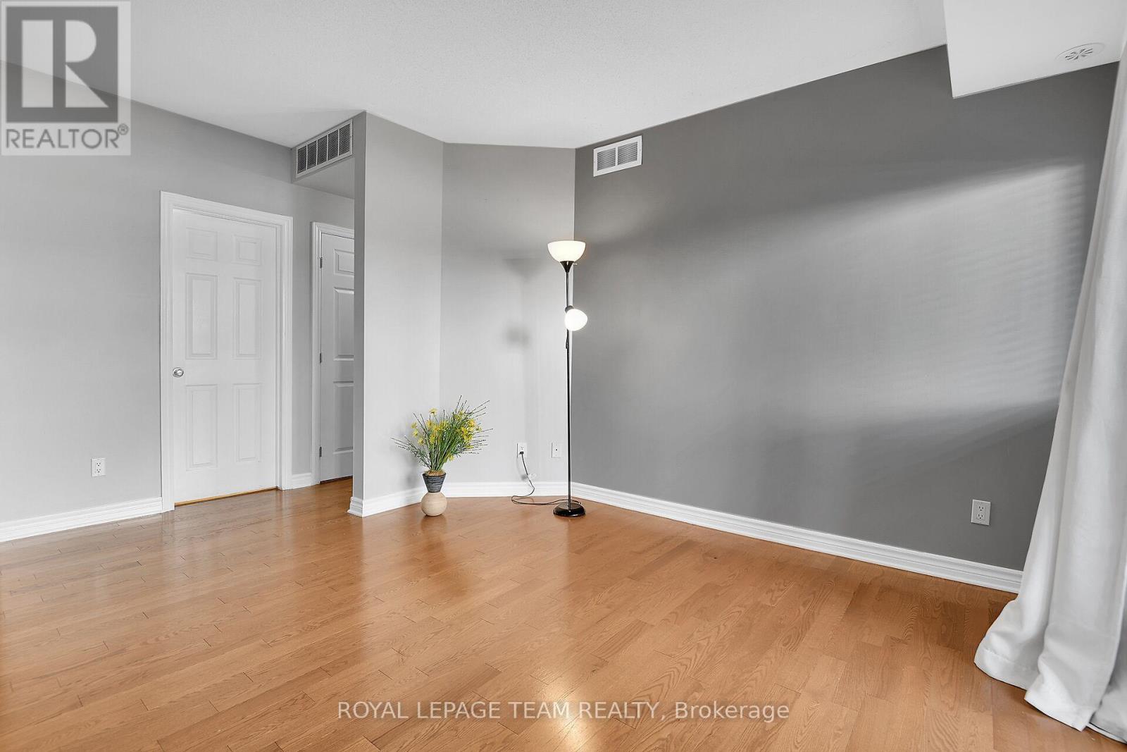House for Rent in Ottawa – H – 105 FRASER FIELDS WAY, Ottawa – By Peter Sagos - Image 11
