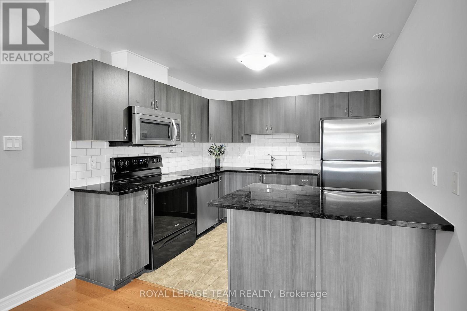 House for Rent in Ottawa – H – 105 FRASER FIELDS WAY, Ottawa – By Peter Sagos - Image 8