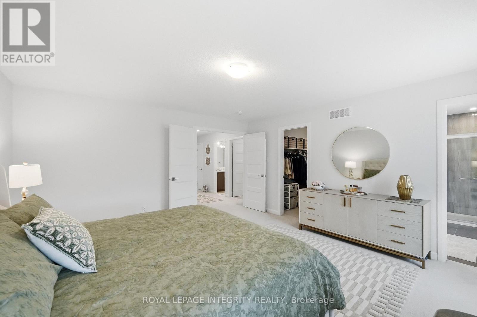 441 STERLING AVENUE - 22