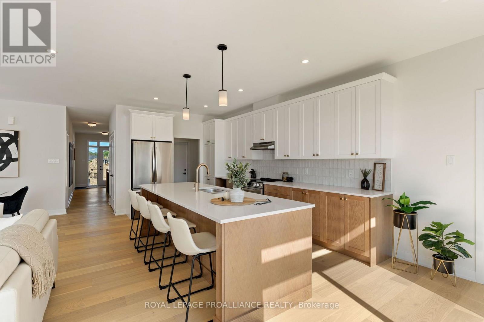 1070 TURNER DRIVE - 17