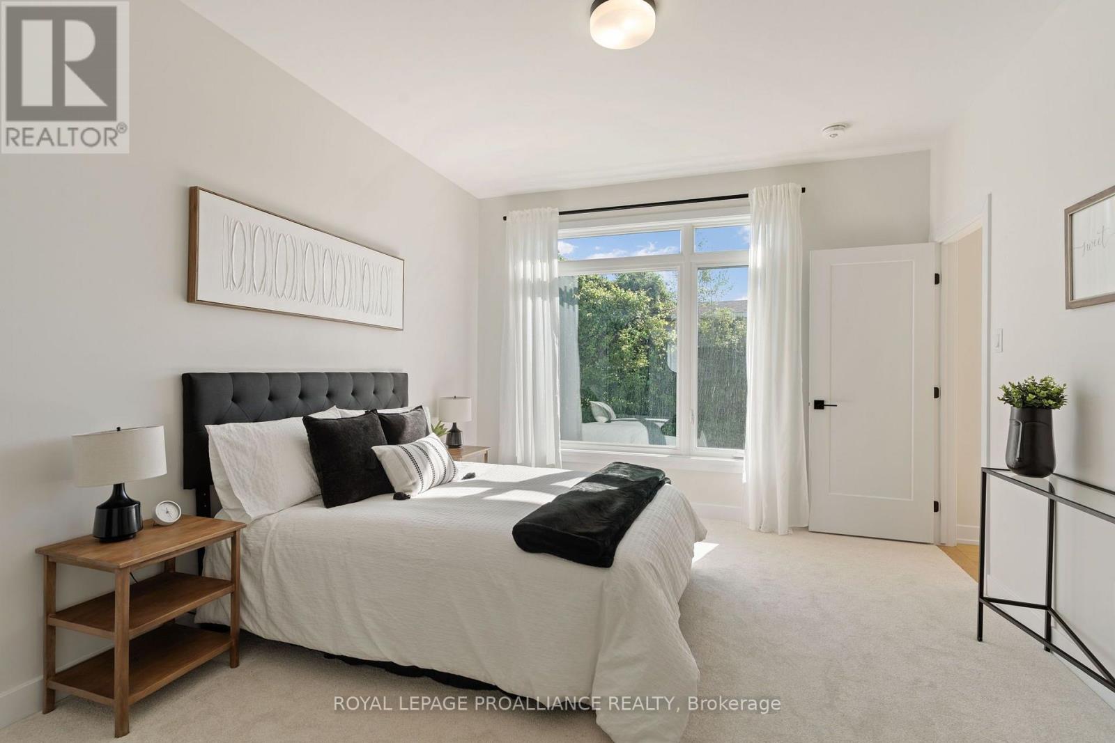 1070 TURNER DRIVE - 37