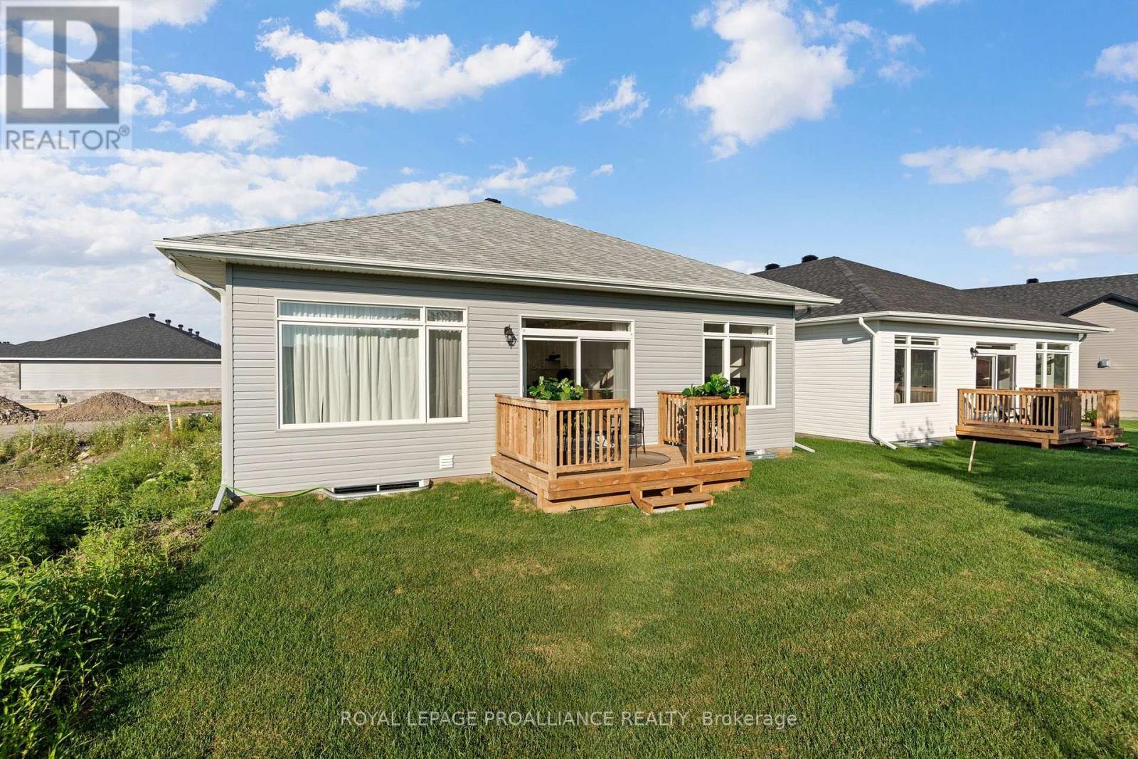 1070 TURNER DRIVE - 45