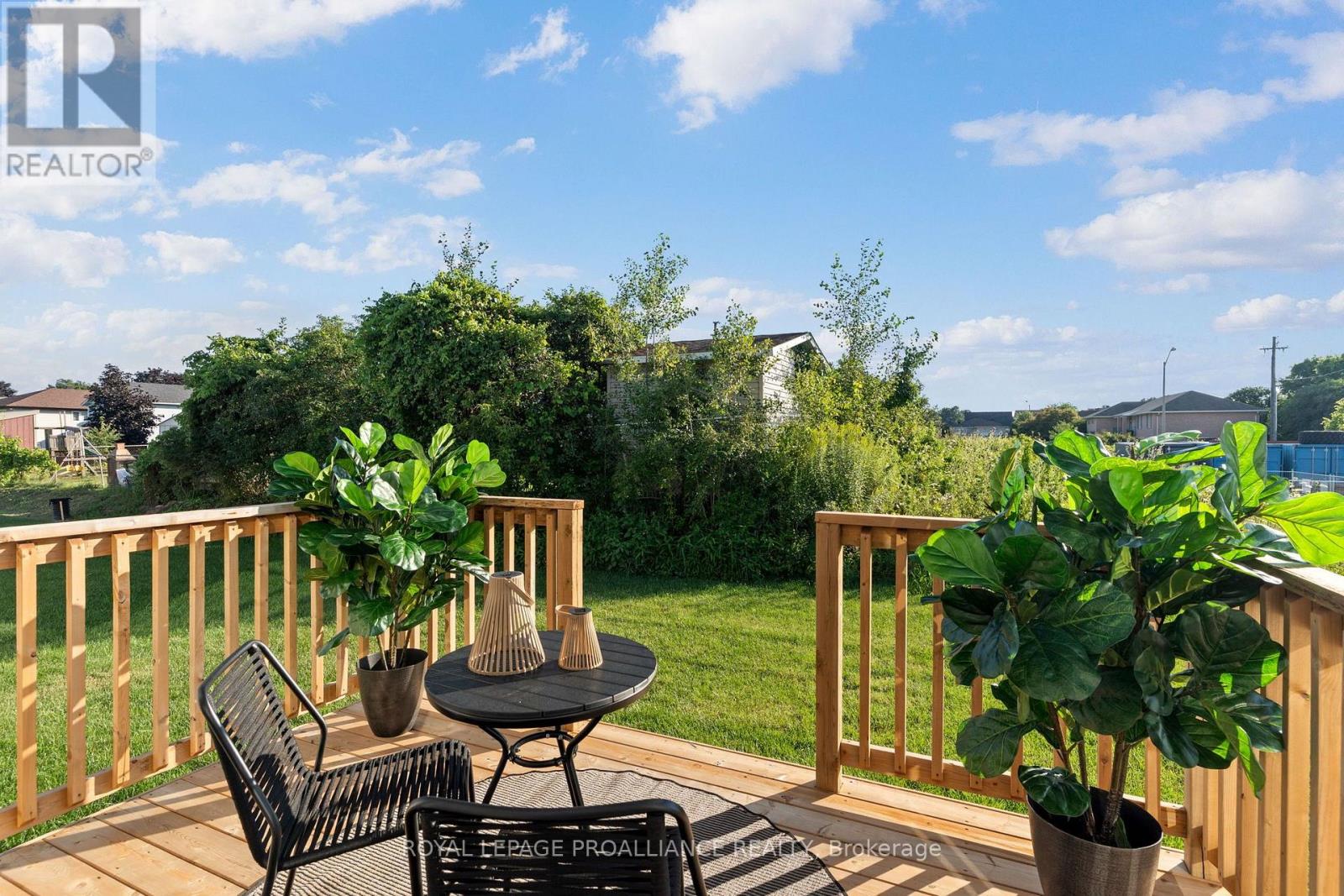 1070 TURNER DRIVE - 47