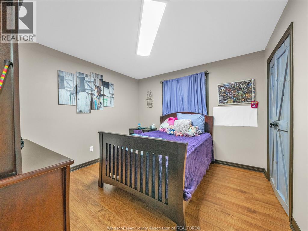 9 Lyle STREET - Image 16