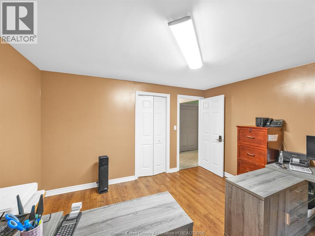 9 Lyle STREET - Image 28