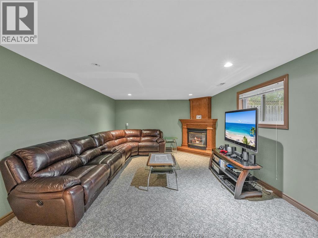 9 Lyle STREET - Image 30