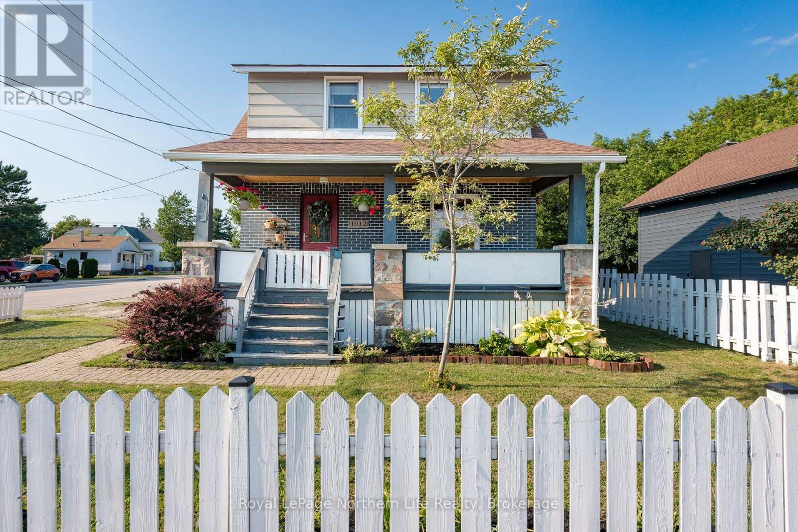 1612 CASSELLS STREET - 1