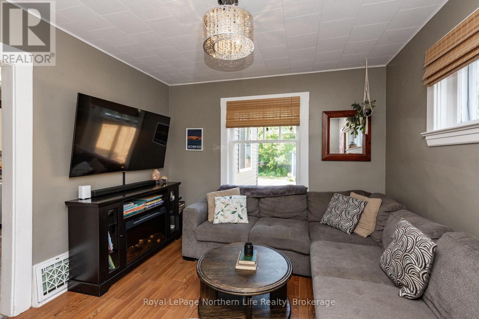 1612 CASSELLS STREET - Image 22
