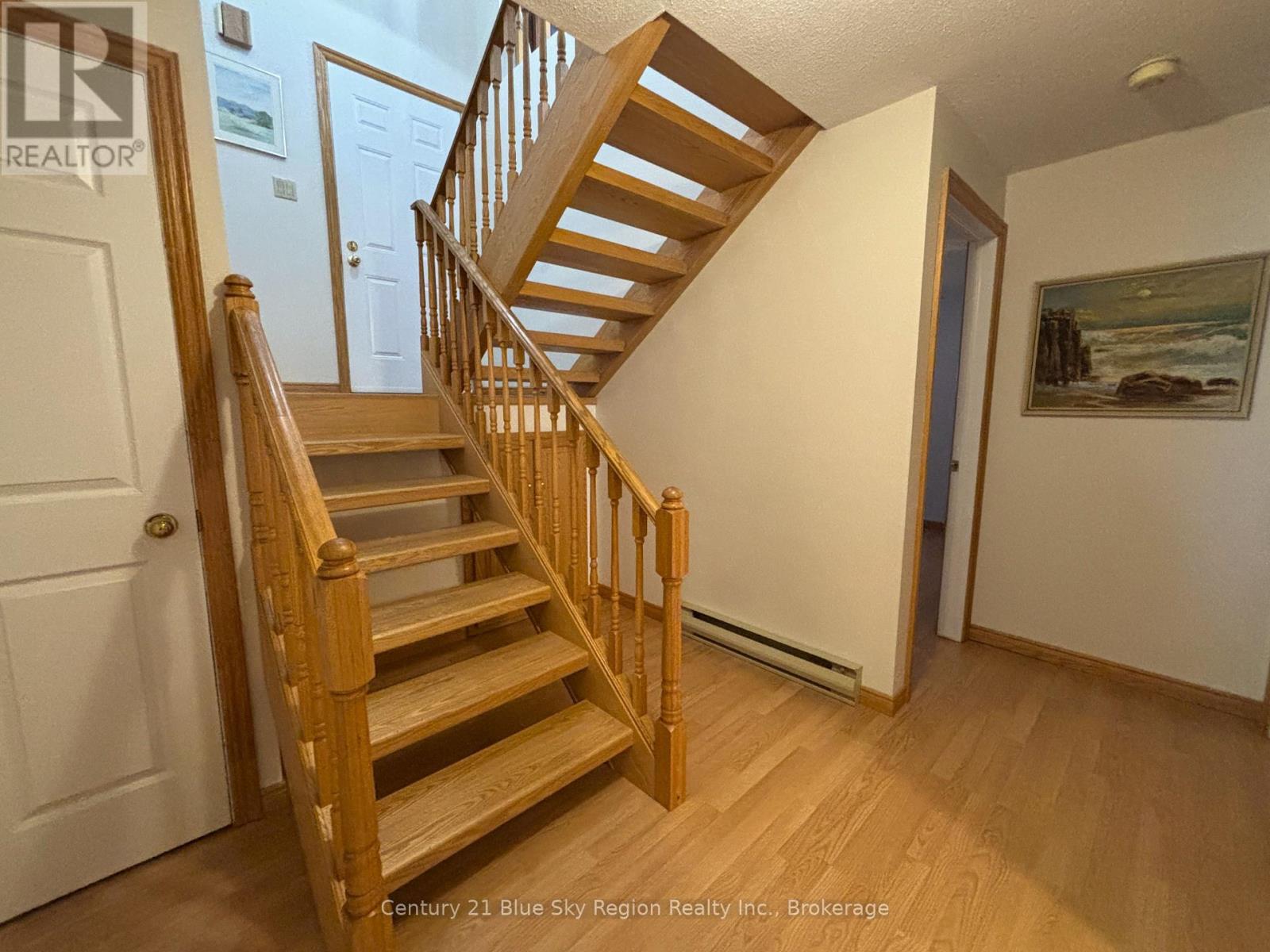 877 O'BRIEN STREET - Image 21