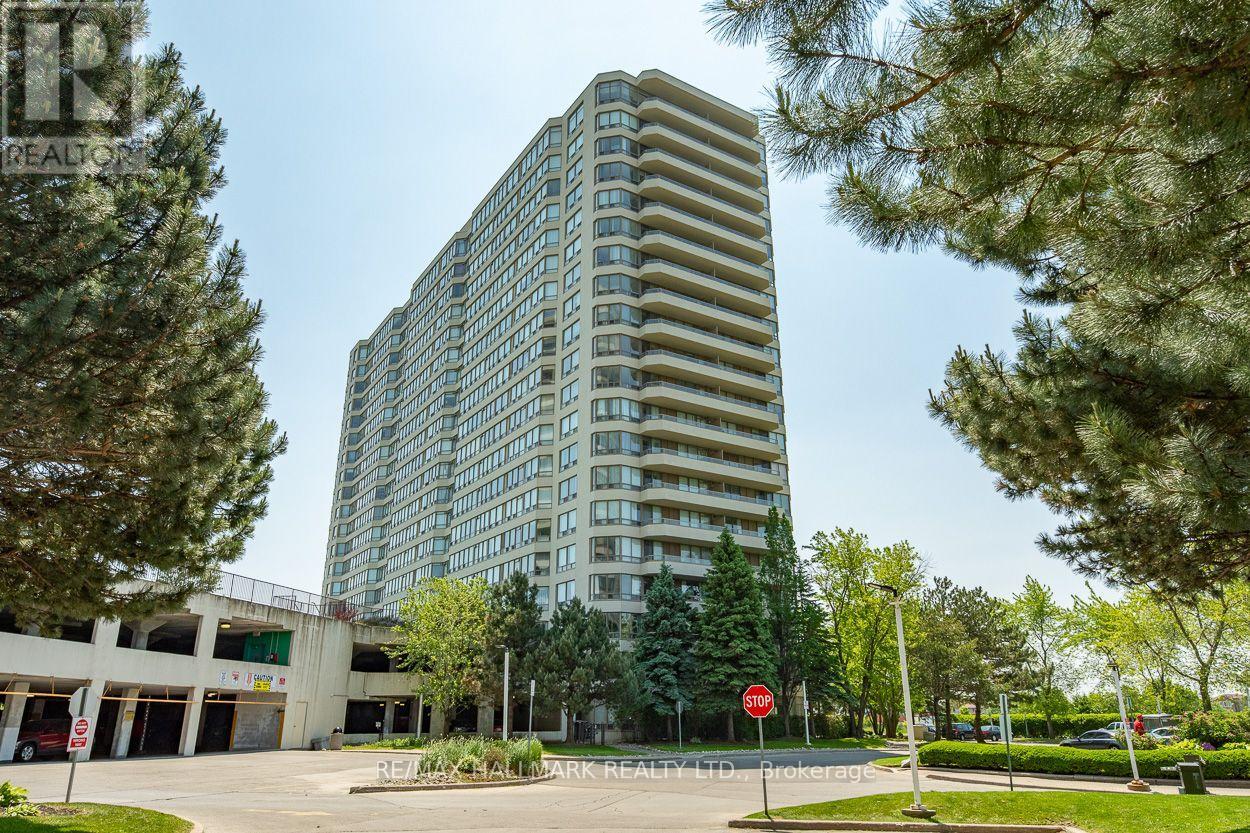 #PH83 1 GREYSTONE WALK DRIVE - 1