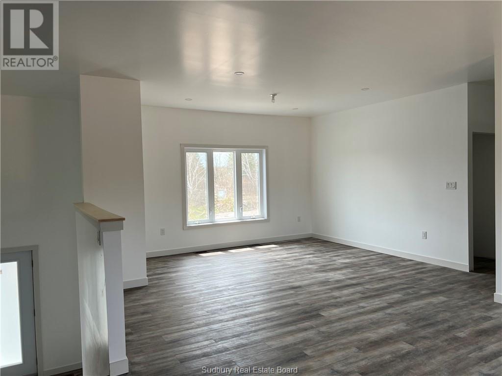 6 Parkview Street - Image 9