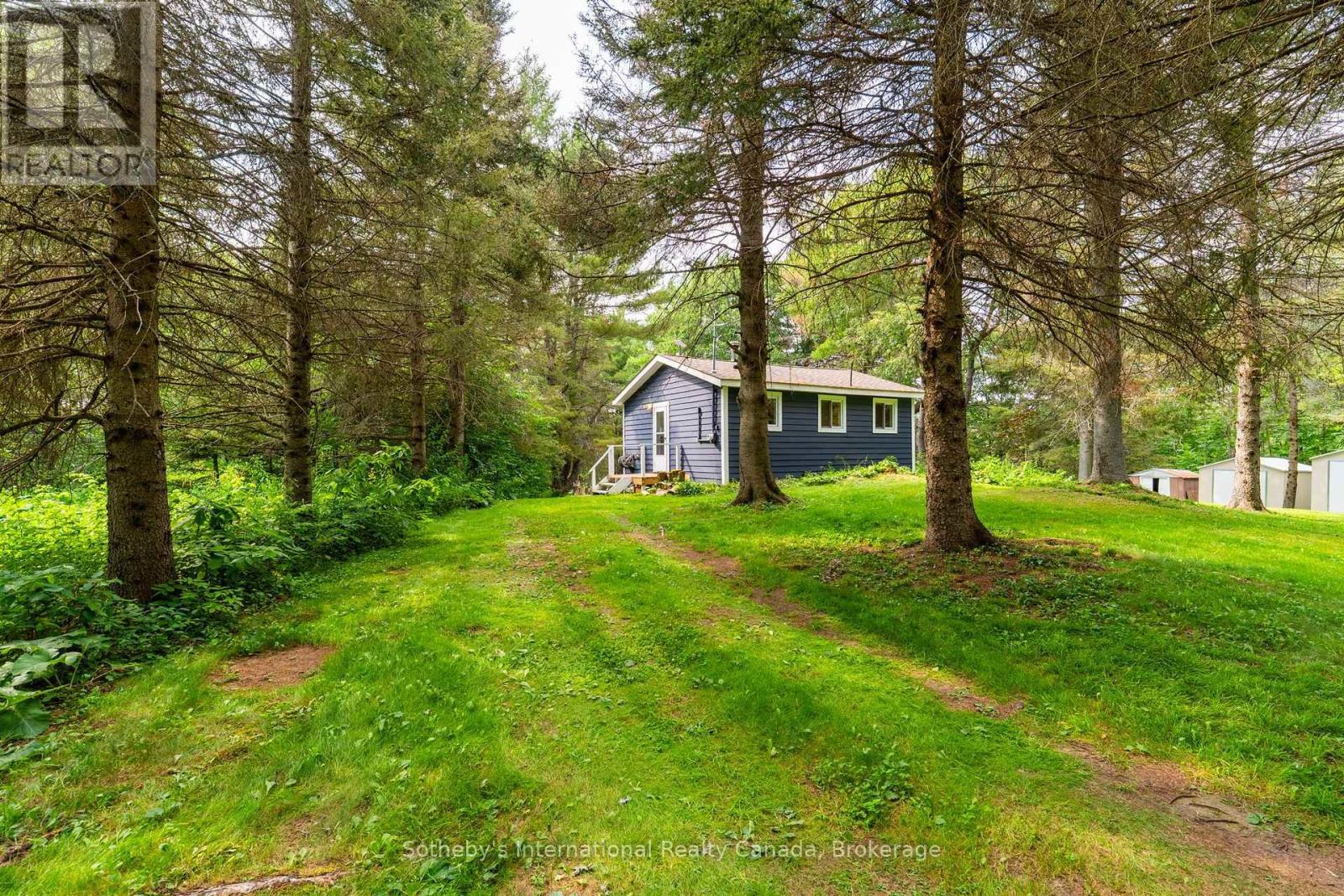 13 PINE TREE ROAD - Image 9