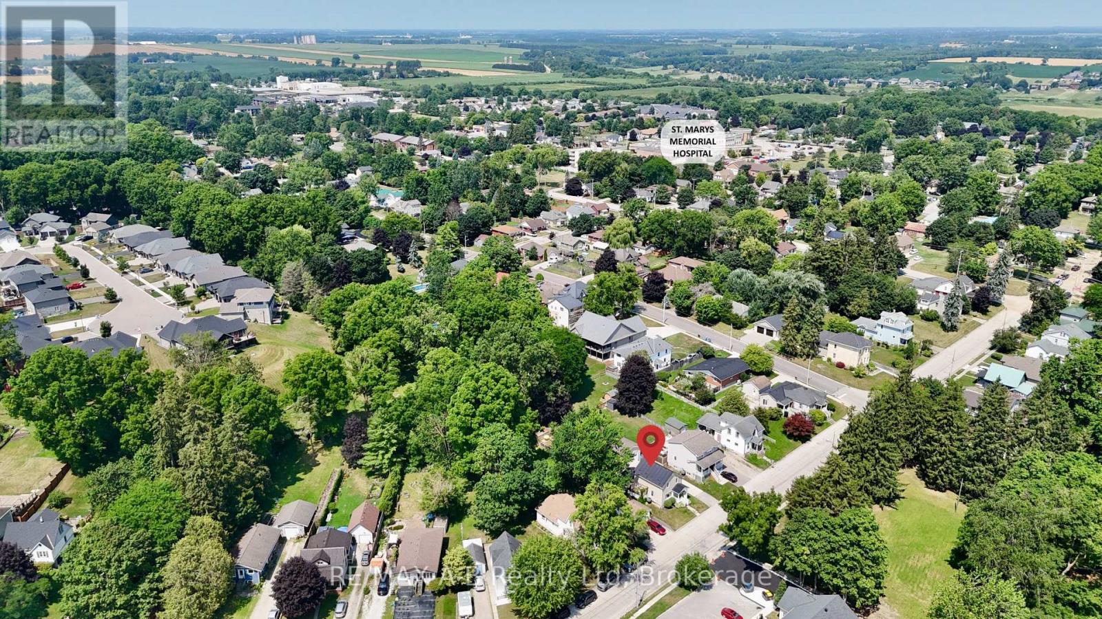 104 ONTARIO STREET S - Image 46
