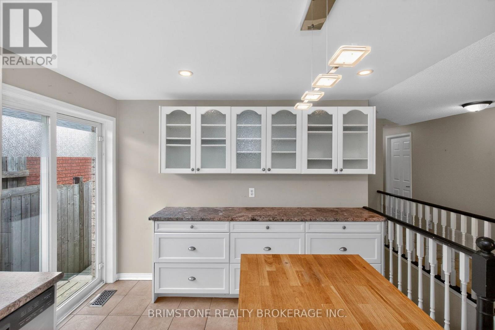 9 HOLLY MEADOW ROAD - 7