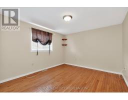 9 Holly Meadow Road, Barrie, ON L4N8S1 Photo 16