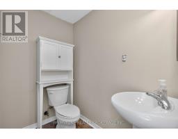 9 Holly Meadow Road, Barrie, ON L4N8S1 Photo 17