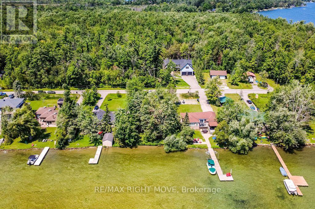 1525 CUNNINGHAM CRESCENT - 3