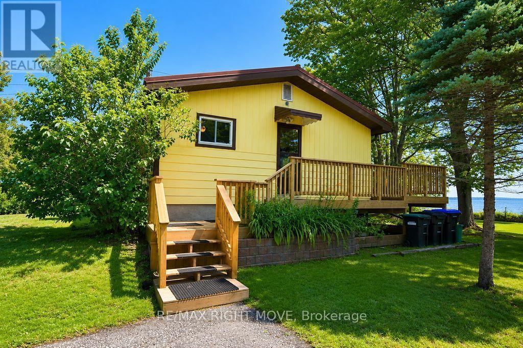 1525 CUNNINGHAM CRESCENT - 31