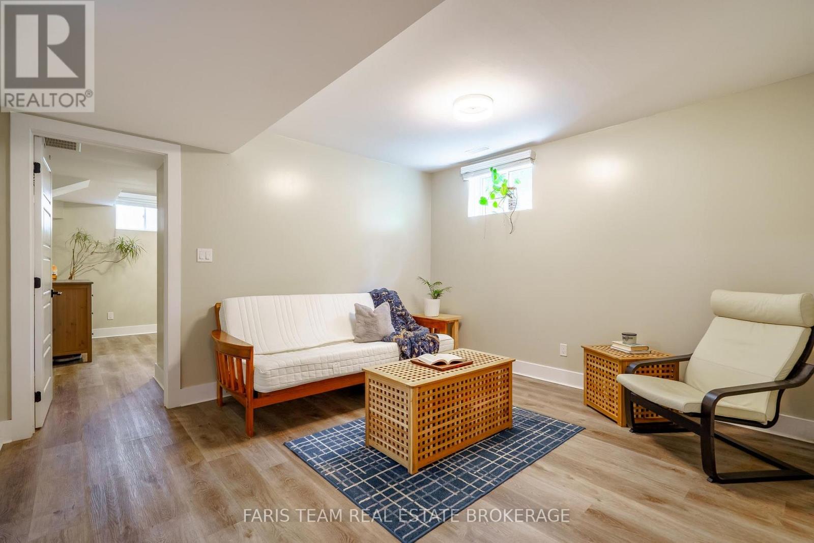 17 HUNTER AVENUE - 28