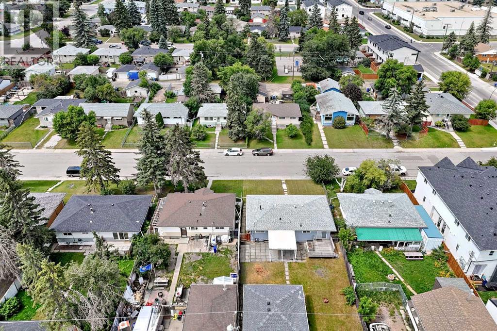 2016 46 Street SE - 46