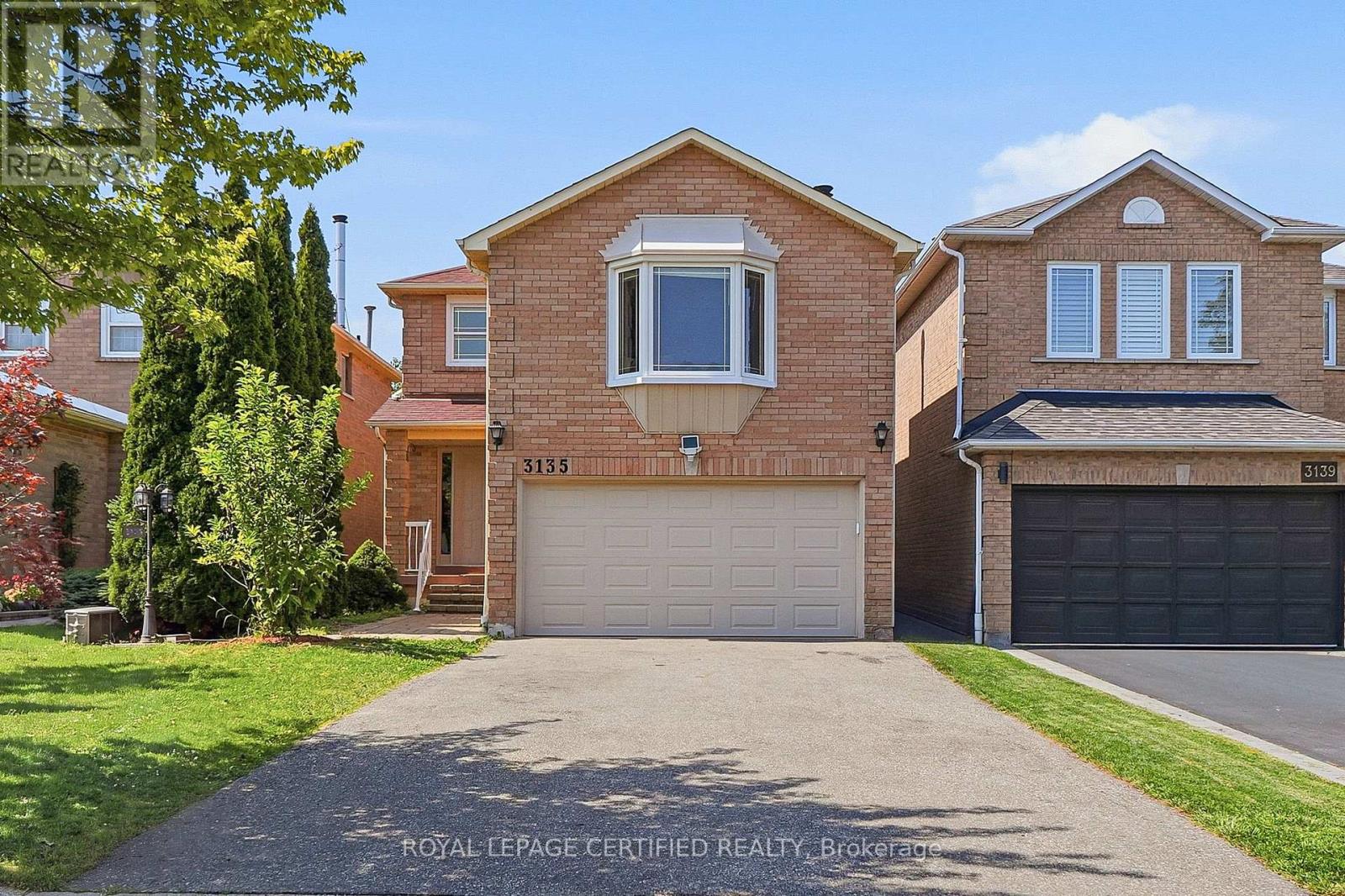 3135 SHADETREE DRIVE - 1
