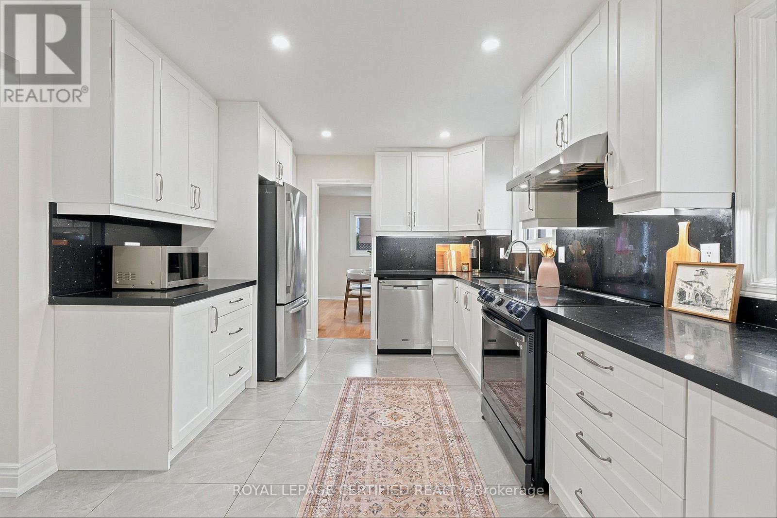 3135 SHADETREE DRIVE - 11