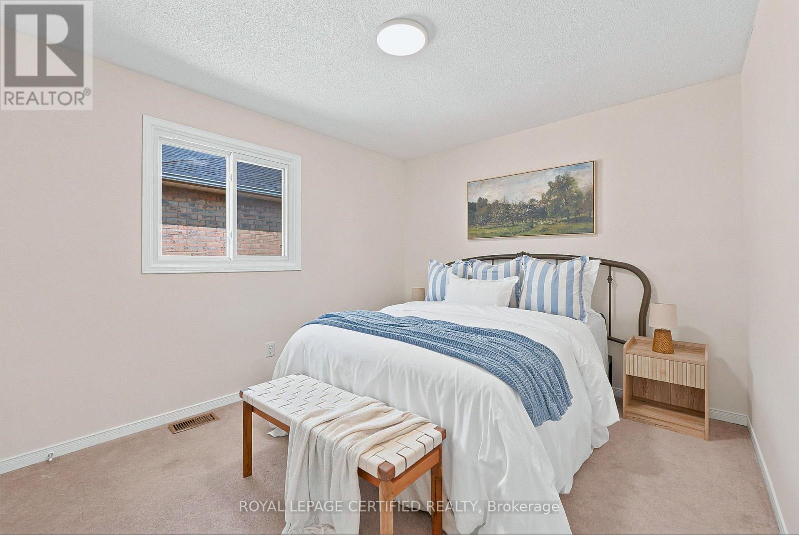 3135 SHADETREE DRIVE - 23