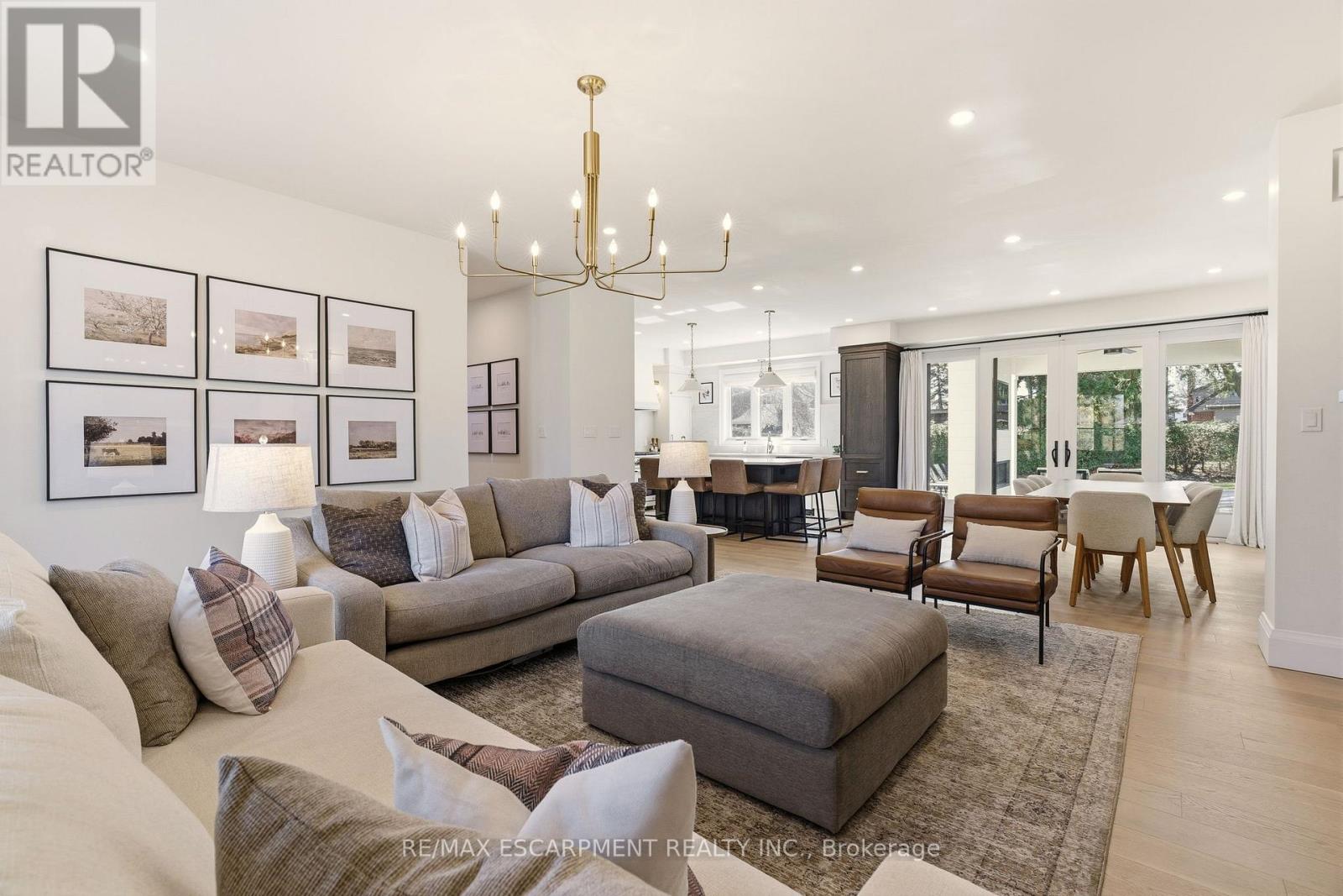 940 GORTON AVENUE - 11