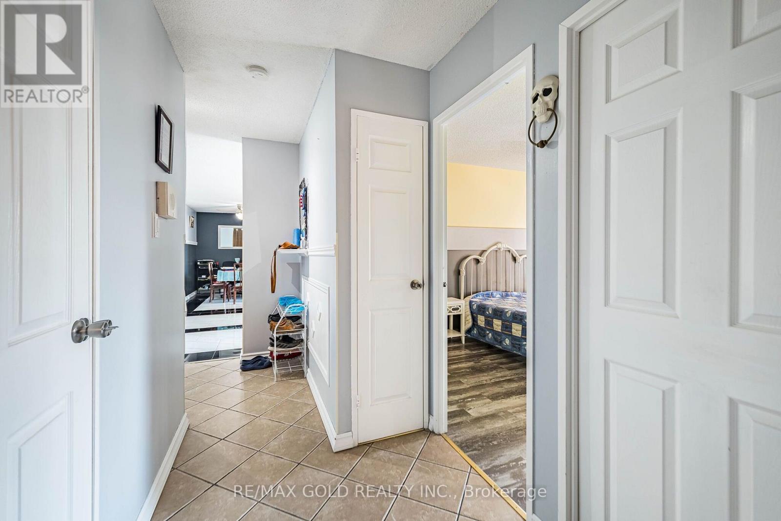 #407 21 KNIGHTSBRIDGE ROAD - Image 11