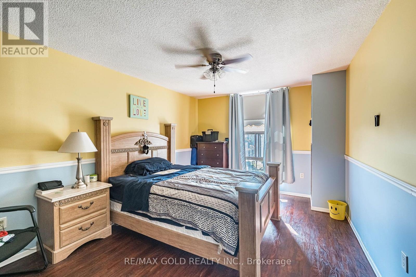 #407 21 KNIGHTSBRIDGE ROAD - Image 41