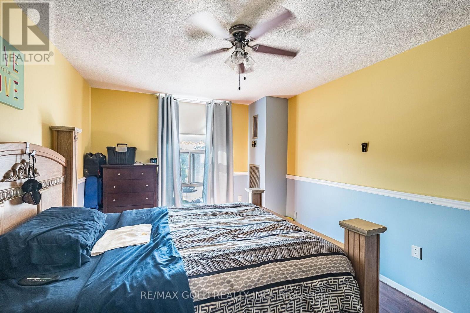 #407 21 KNIGHTSBRIDGE ROAD - 42