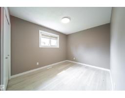 6907 19 Av Nw, Edmonton, AB T6K2G7 Photo 36