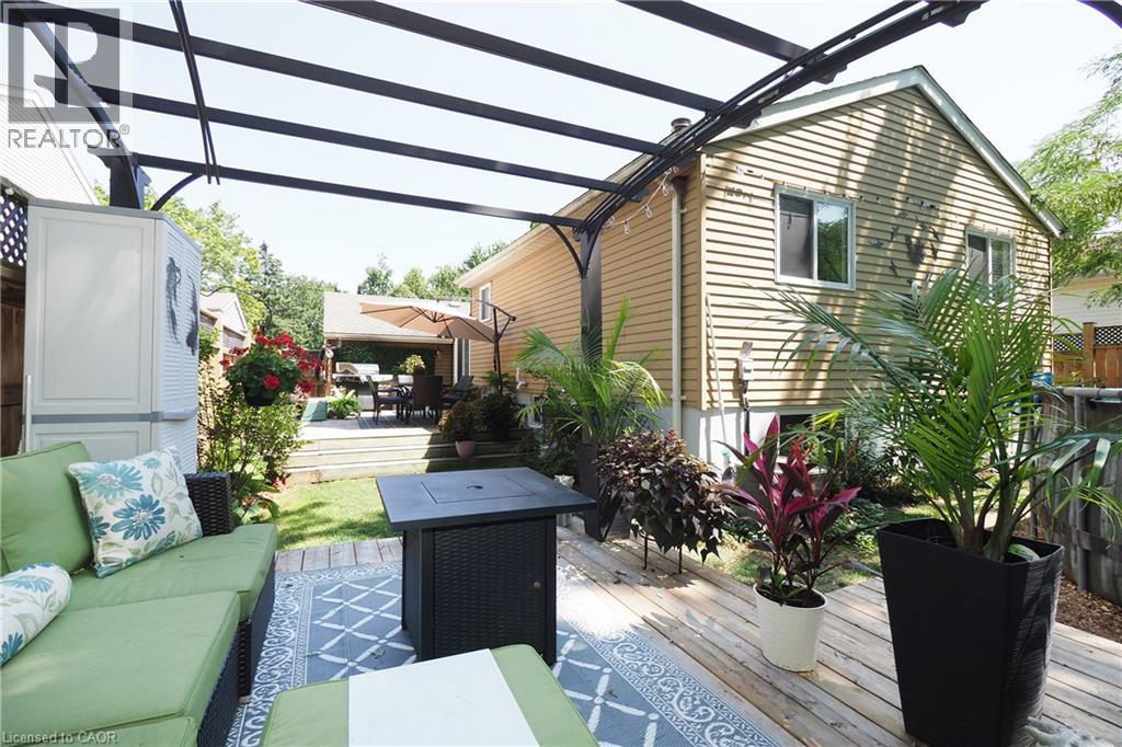390 DRIFTWOOD Drive - 36