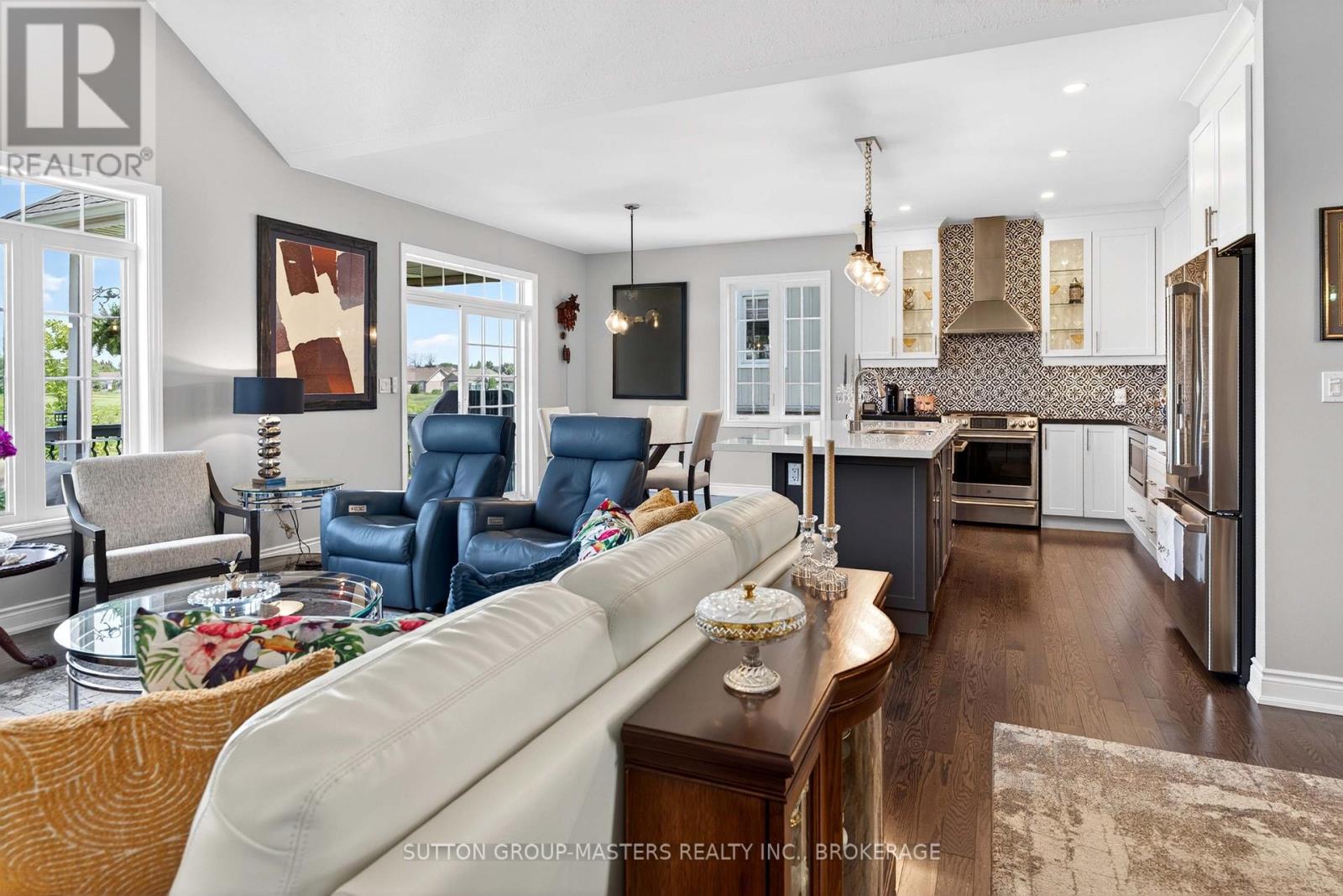 107 COUNTRY CLUB DRIVE - 15