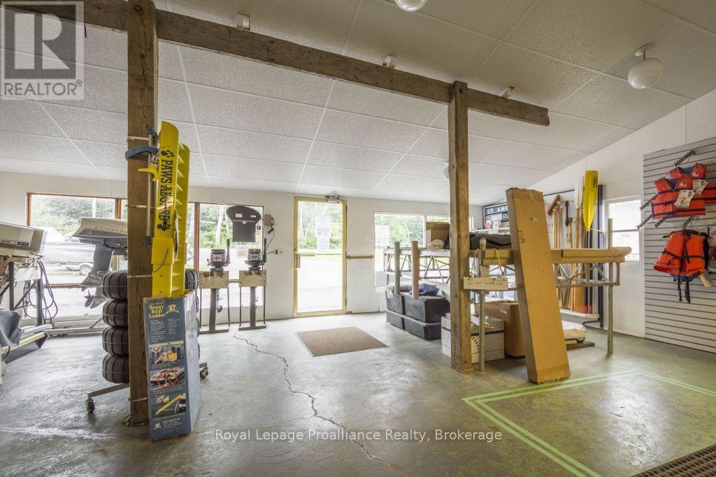 11438C LOYALIST PARKWAY N - Image 35