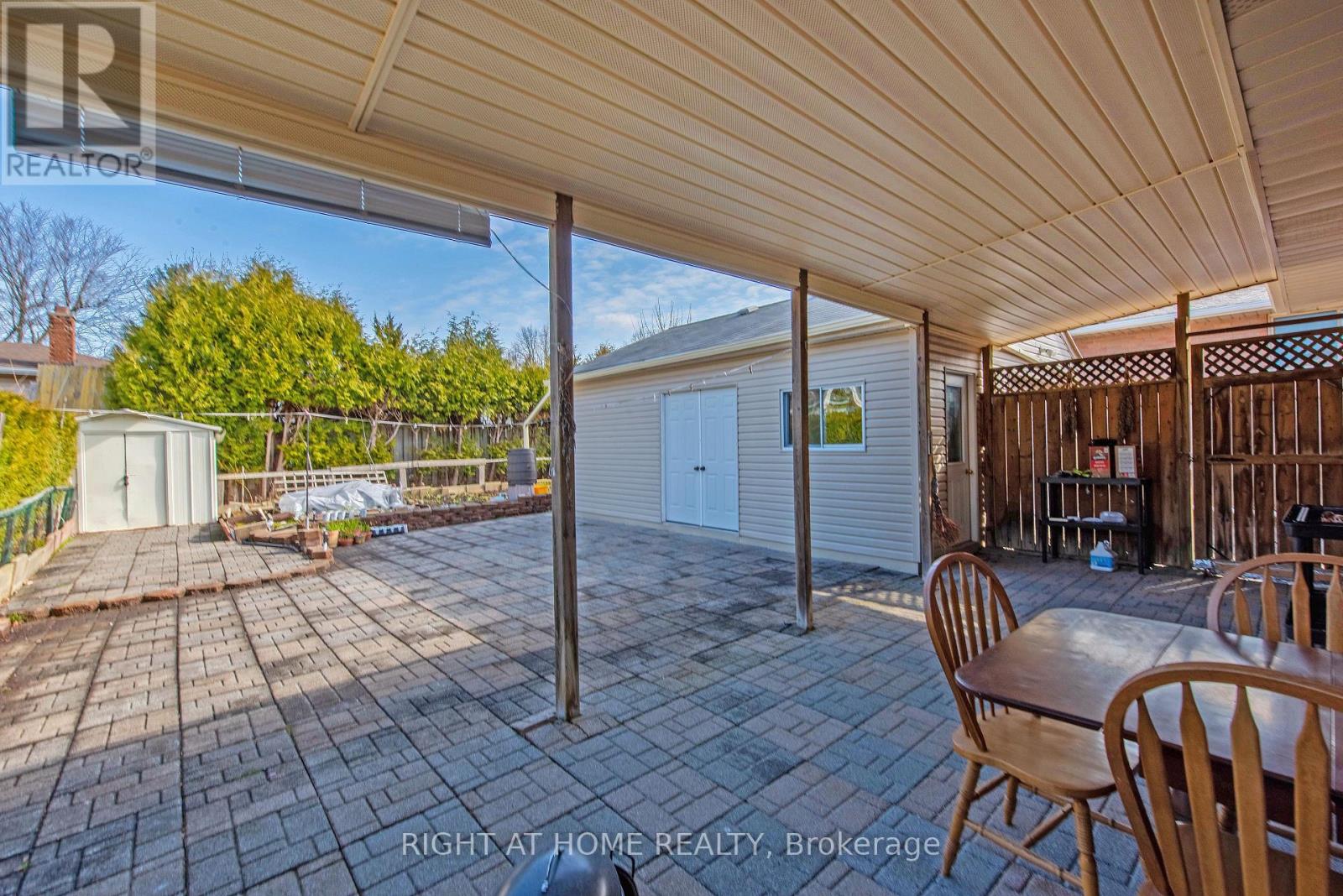 69 ALAYNE CRESCENT - 43