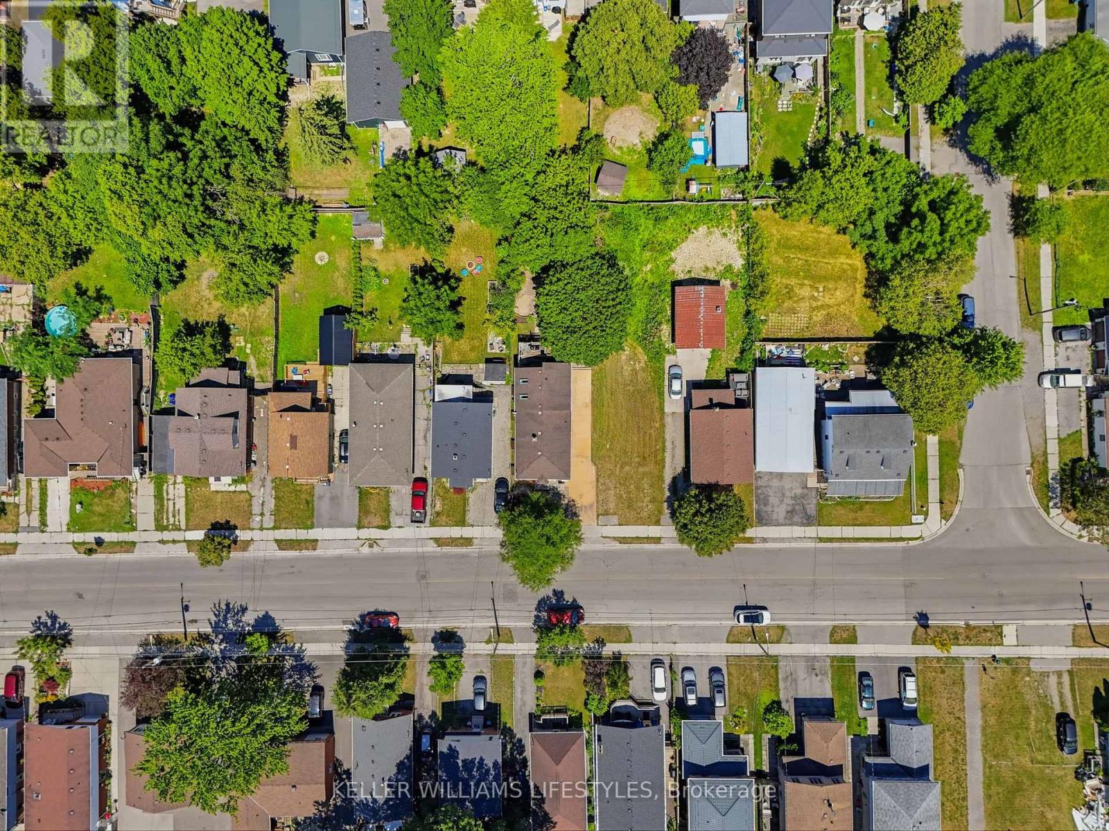 118 EMERY STREET W - Image 30