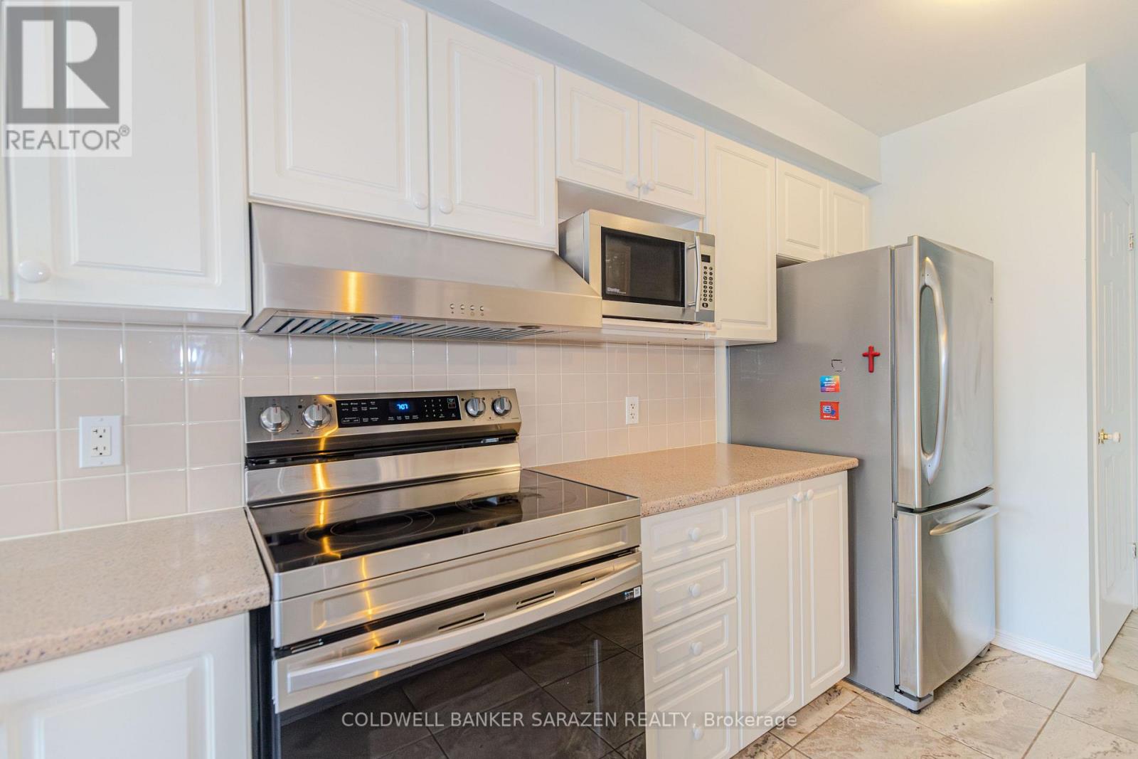 197 PORTRUSH AVENUE - 21