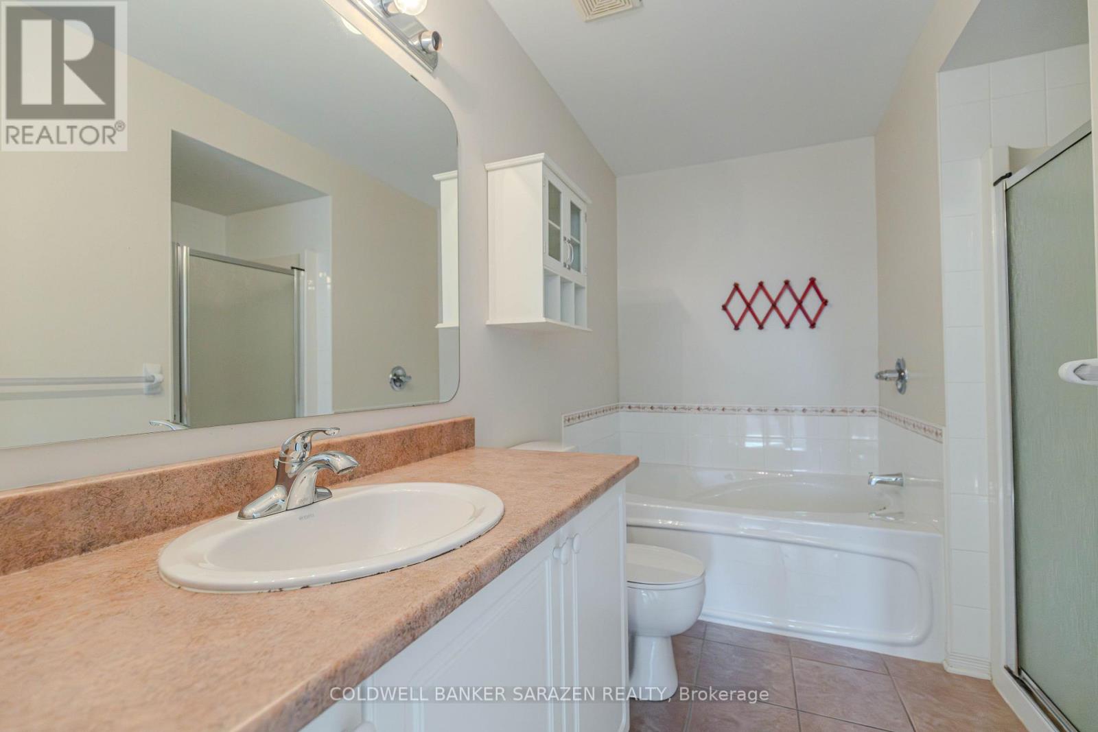 197 PORTRUSH AVENUE - 32