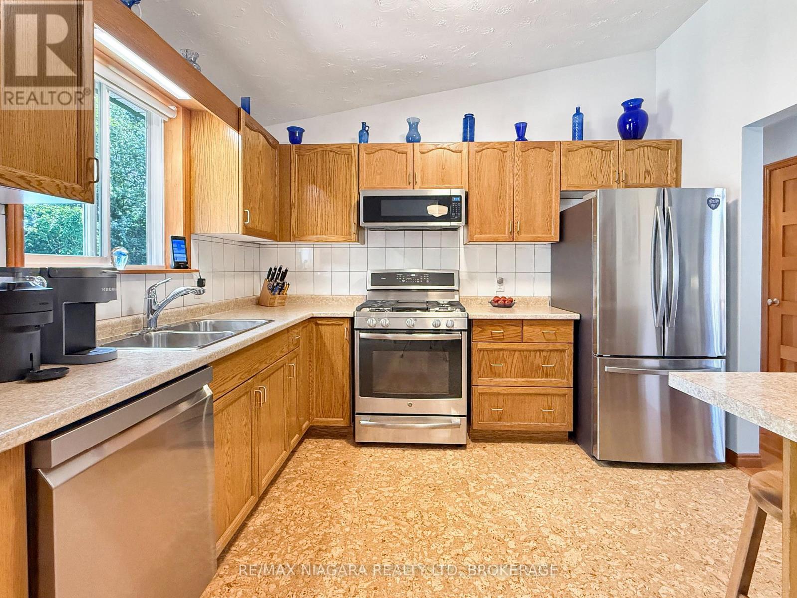 3230 BETHUNE AVENUE - Image 12