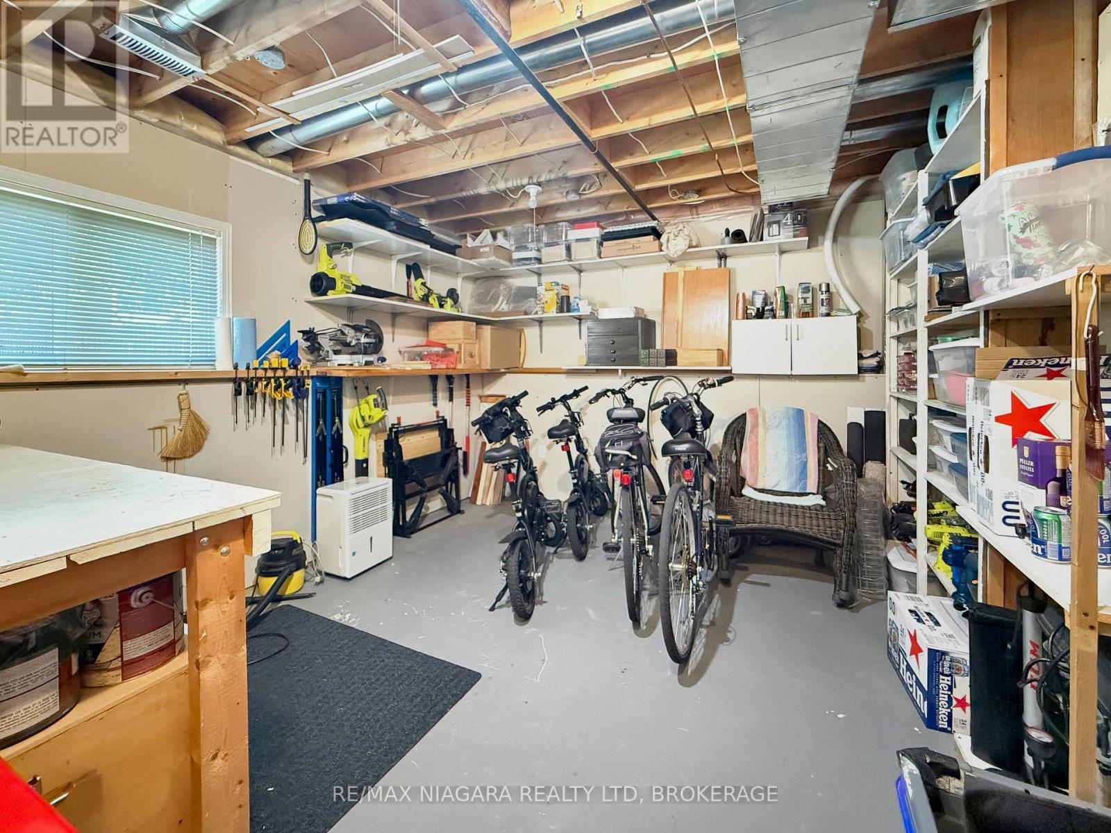 3230 BETHUNE AVENUE - 24