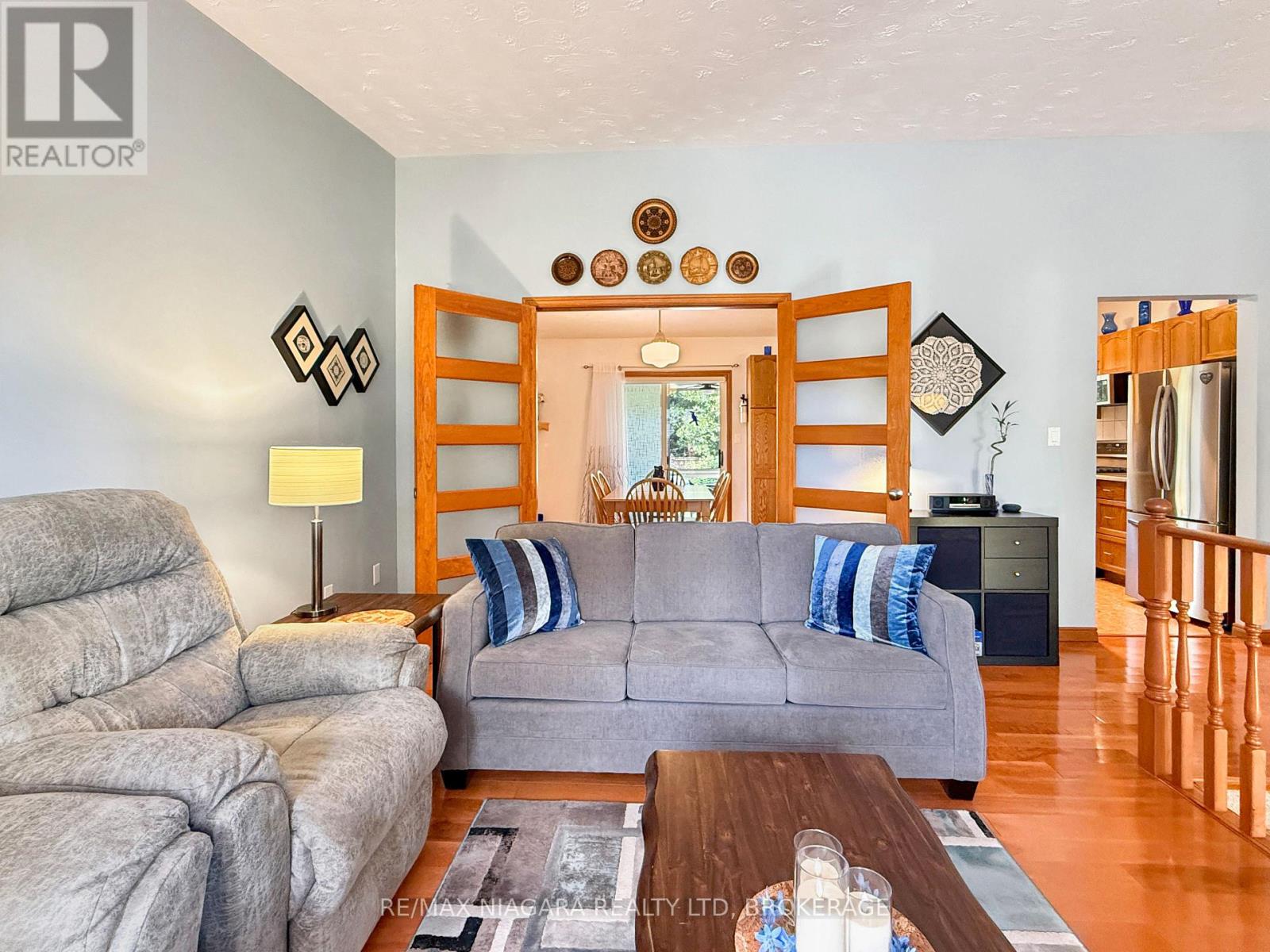3230 BETHUNE AVENUE - 7
