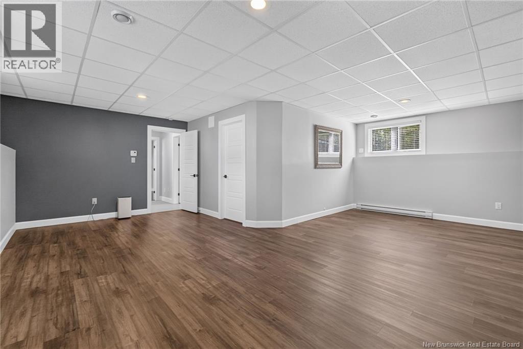 303 Chatellerault Street - 25