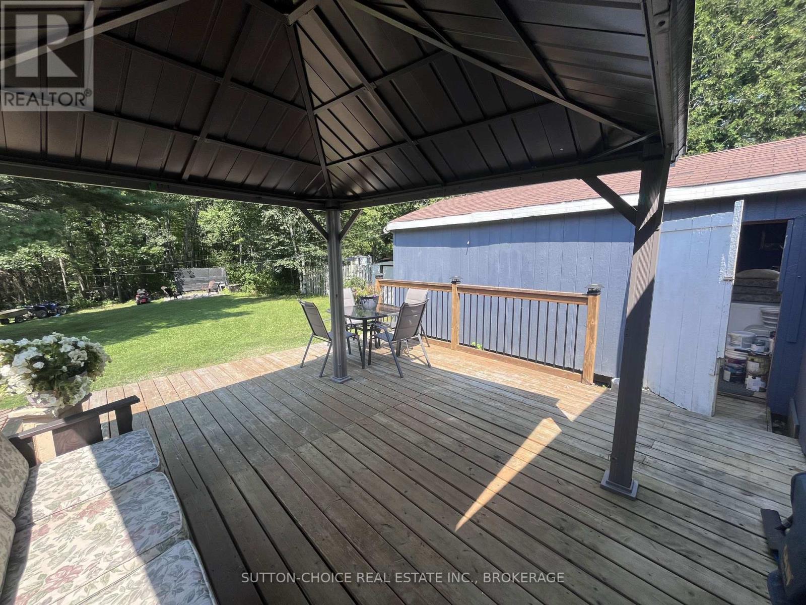 594 DERLAND ROAD - Image 27