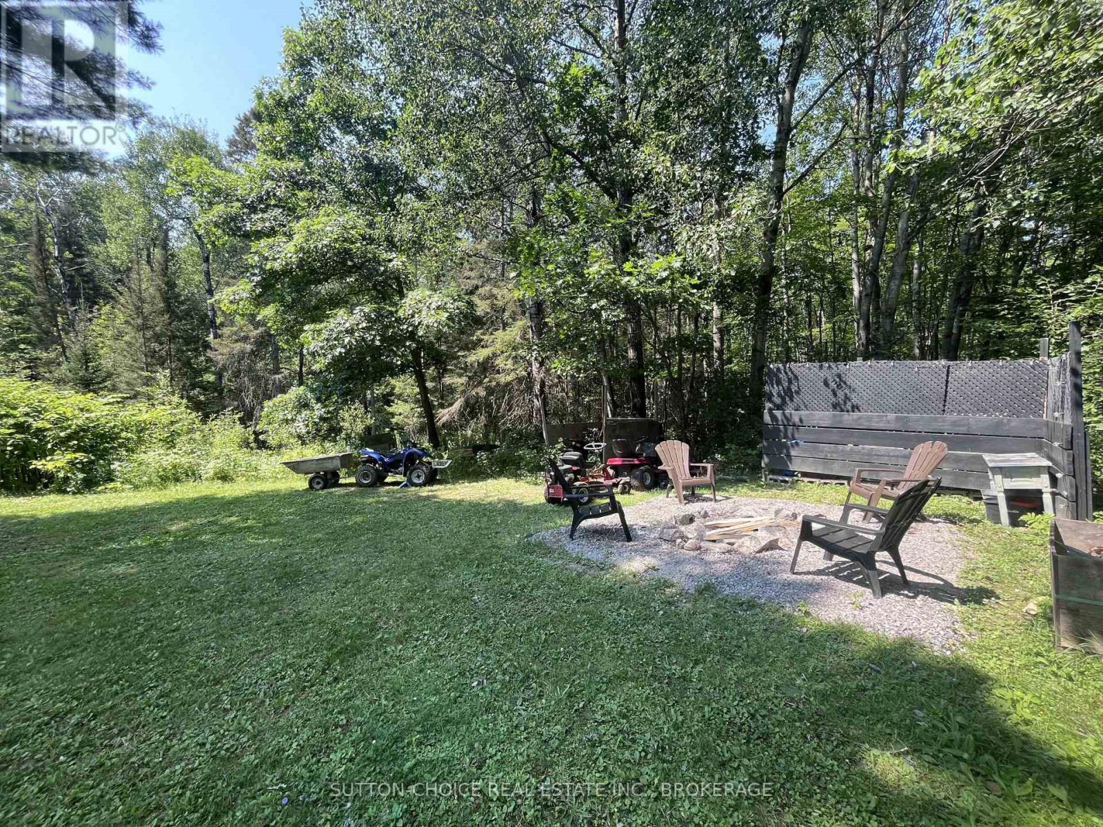 594 DERLAND ROAD - Image 32