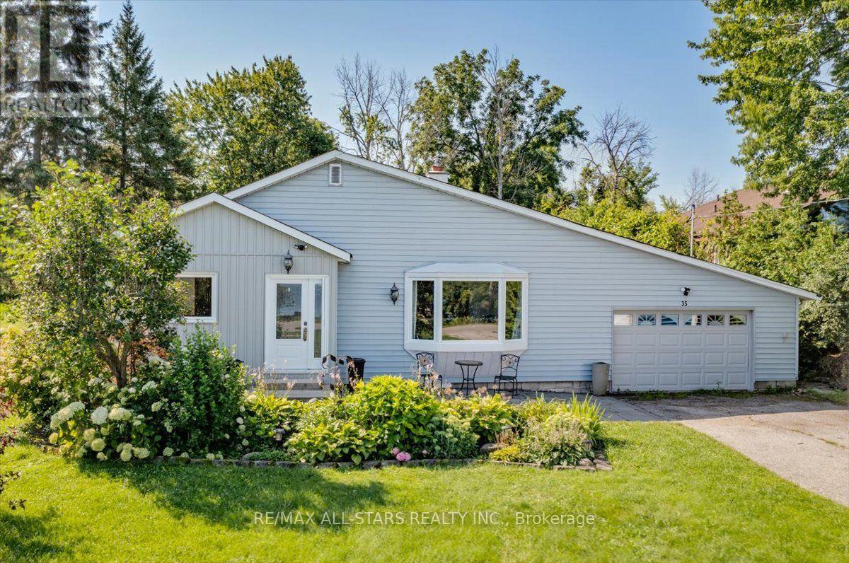 35 LAKE DRIVE E - 2